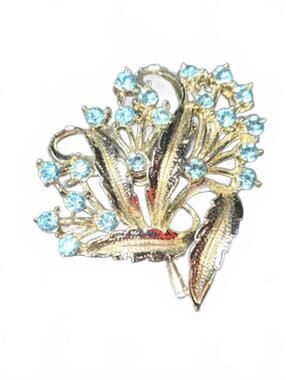 Brooch / Scarf Pin : Vintage / Silver / Rhinestones / Flower Spray